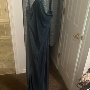 Endless Blu Elegant Emrald Green Evening Dress